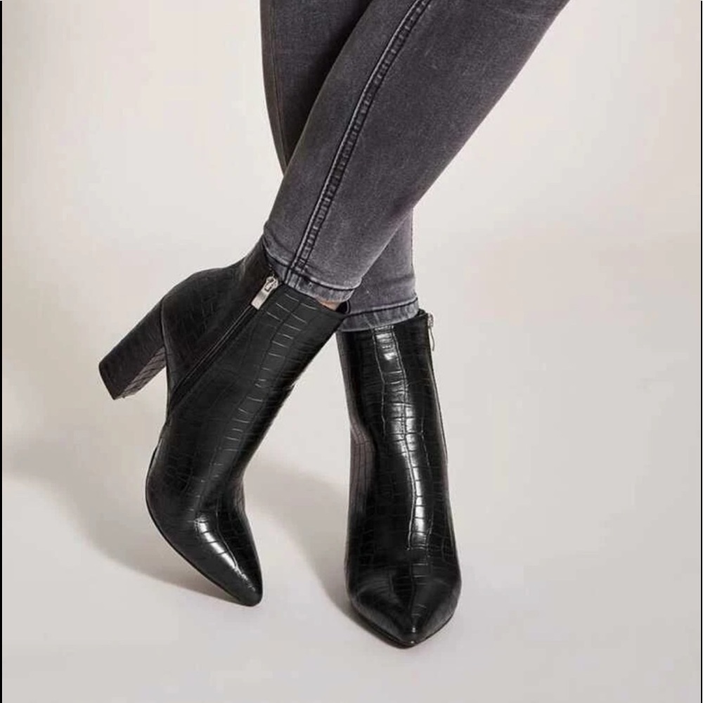 chunky heel ankle boots